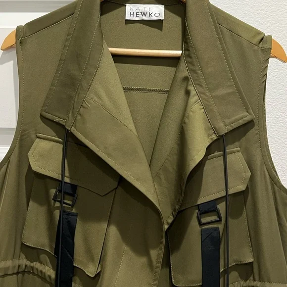KATE HEWKO Long Cargo Vest - Picture 2 of 9